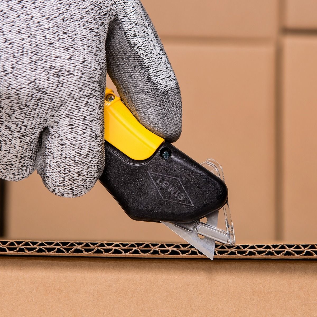 PHC Lewis K710 Locking Safety Knife - DaltonSafety