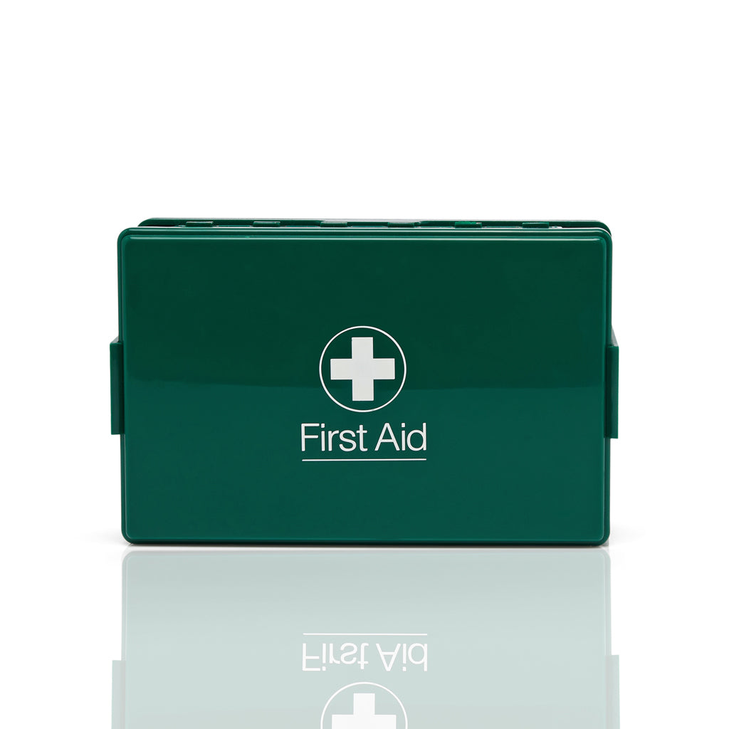 Blue Dot 1-8 Passenger BS8599-2 (2014) Motorist First Aid Kit in Green Box