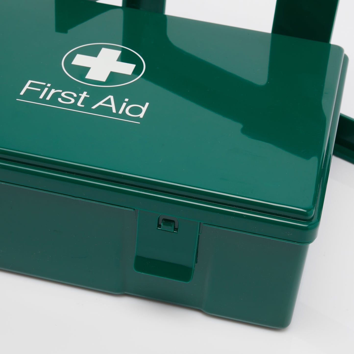 Blue Dot 1-8 Passenger BS8599-2 (2014) Motorist First Aid Kit in Green Box