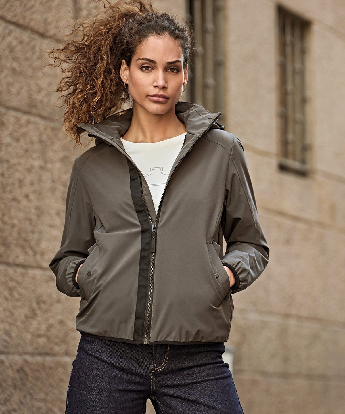 Womens Urban Adventure Jacket